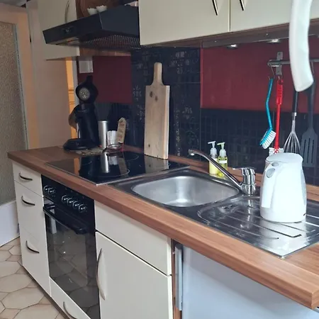 Cozy Basement In * Метманн